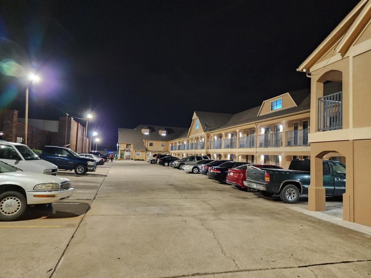 Executive Inn Oklahoma City Exterior photo